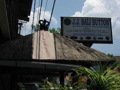 ボタン専門店 JJバリ・ボタン