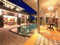 4 BDR Luxury Jadine Bali Villa Brawa Beach ホテル詳細