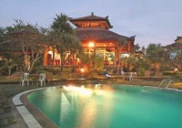アディ ダルマ ホテル Adi Dharma Hotel