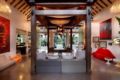 Designer 5 Bedroom Villa, Rice Field View, Canggu ホテル詳細