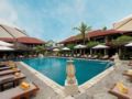 Legian Paradiso Hotel ホテル詳細