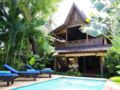 2bed Beachfront Pool house at Lovina Beachhouse Villas ホテル詳細