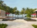 The Royal Santrian Luxury Beach Villas ホテル詳細