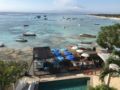 Playgrounds Wave Lodge Lembongan ホテル詳細