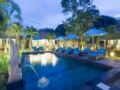 The Palm Grove Villas Lembongan ホテル詳細