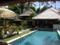 Traditional & Charming in Sanur - Villa Arimbi 5BR ホテル詳細