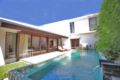 Villa Tirta Villa B, Sanur ホテル詳細