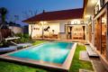 500meters to Potato Head, 3BR Villa1 Seminyak ホテル詳細