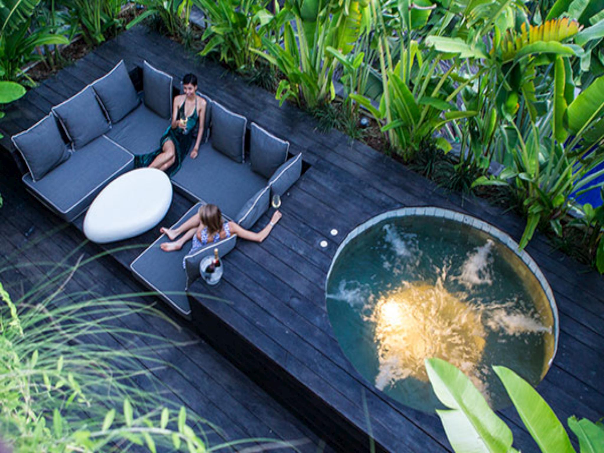 AB Apartment Seminyak ホテル詳細