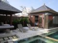 Ava 5, Luxury 2 Bedroom Villa, Seminyak ホテル詳細