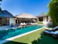 Charlie, 3 Bedroom Villa, Seminyak ホテル詳細