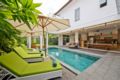 Del Mar3, 3 Bed Villa right by the beach, Seminyak ホテル詳細