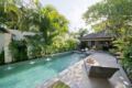 Drupadi16, 3 Bedroom Villa, Seminyak ホテル詳細