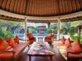 Peaceful Haven 6 Bedroom Villa Seminyak ホテル詳細