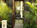 Sun Island Boutique Villas & Spa Seminyak ホテル詳細