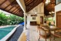 Three Bedrooms Heritage Villa on Center Seminyak ホテル詳細