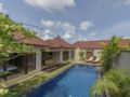 Trivilla III Seminyak ホテル詳細