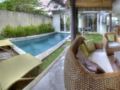 Villa Lestari ホテル詳細