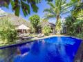 Villa Yumi Seminyak ホテル詳細