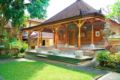 Deluxe 1 BR Royal Palace Ubud Near Monkey Forest ホテル詳細