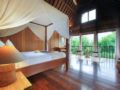 Large Villa with Suite Rooms Ubud Center ホテル詳細