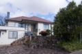 Bimbimbie Cooma (Home with a View) ホテル詳細