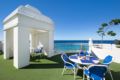 Burleigh Mediterranean Beachfront Resort ホテル詳細