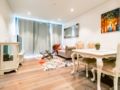 Deluxe 2 bedroom apartment near Darling Harbour ホテル詳細