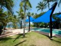 Ellis Beach Oceanfront Bungalows ホテル詳細