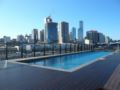 Royal Stays Apartments Docklands ホテル詳細