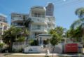 Santa Anne by the Sea Apartments ホテル詳細