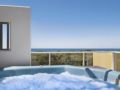Seachange Coolum Beach Hotel ホテル詳細