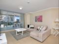 Spacious Modern Living Heart of Chatswood - HELP8 ホテル詳細