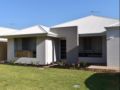 The Broadwater BeachHouse -Busselton ホテル詳細