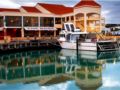 The Marina Hotel - Mindarie ホテル詳細