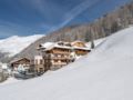 Burghotel Alpenglühn ホテル詳細