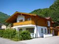 Holiday Home Haus Tuer - 5 Star ホテル詳細