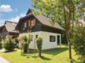 Three-Bedroom Holiday Home in Feistritz im Rosental ホテル詳細