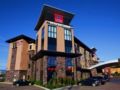 Comfort Suites Hotel Kelowna ホテル詳細