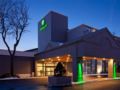 Holiday Inn Burlington Hotel & Conference Centre ホテル詳細