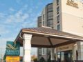 Quality Inn and Suites Bay Front ホテル詳細