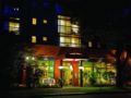 Sunset Inn and Suites ホテル詳細