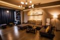 Fab Chic Flat with Rooftop Downtown near Scenic ホテル詳細