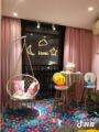 Girlhood/Floor glass/Round bed/CBD ホテル詳細