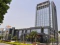 Jiaxing Haiyan Hangzhou Bay International Hotel ホテル詳細