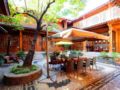 Lijiang Yuncheng Yijing Boutique Inn ホテル詳細