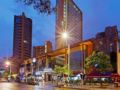 Hotel Holiday Inn Express & Suites Medellin ホテル詳細