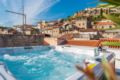 Exclusive Villa Planita with rooftop jacuzzi ホテル詳細