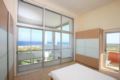 PRNV9 Nireas Seafront Villa ホテル詳細