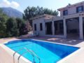 Villa Robertson in Girne with Private Pool ホテル詳細